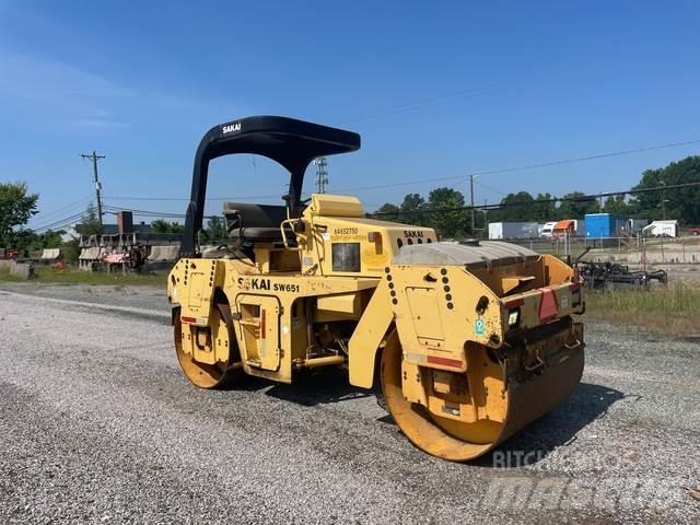 Sakai SW651 Ikerdobos hengerek