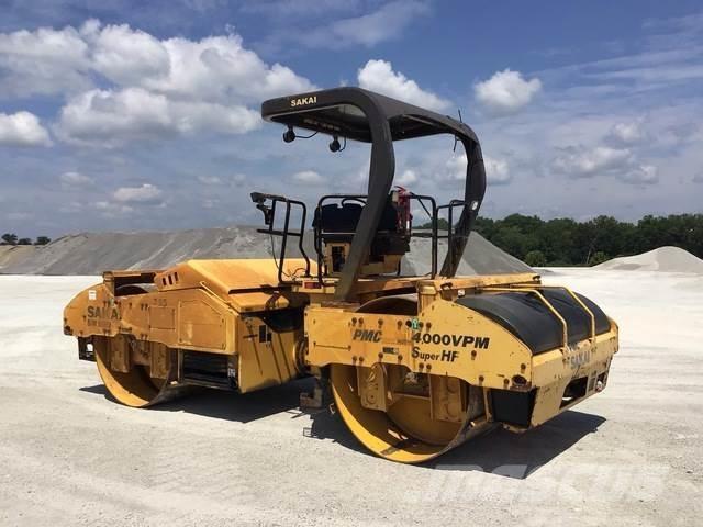 Sakai SW990 Ikerdobos hengerek
