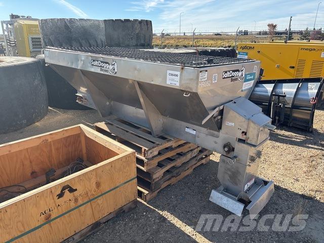  Salt Dogg Homok és Sószórók