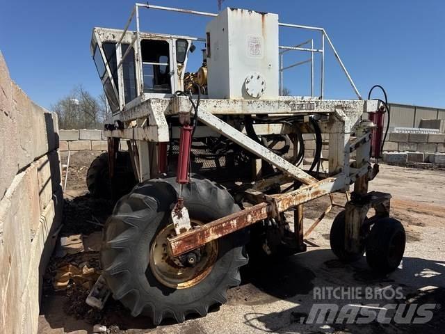 Scarab 14 HYD Komposztálók