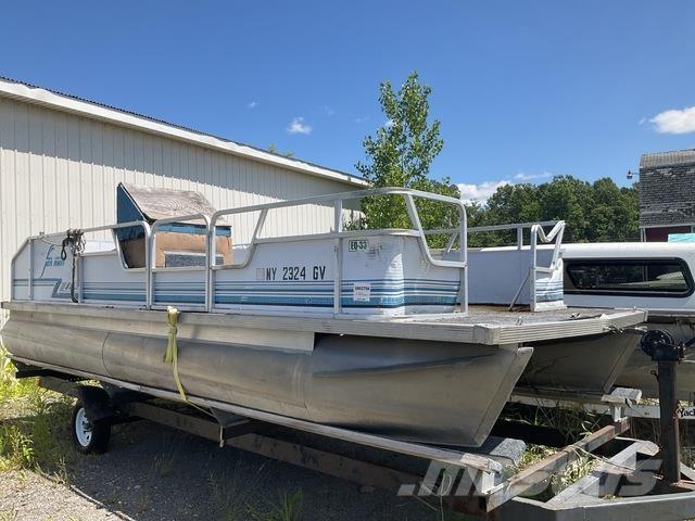  Sea Hunt munkacsónakok/uszályok