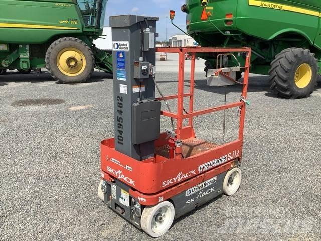 SkyJack SJ12 Személyemelők