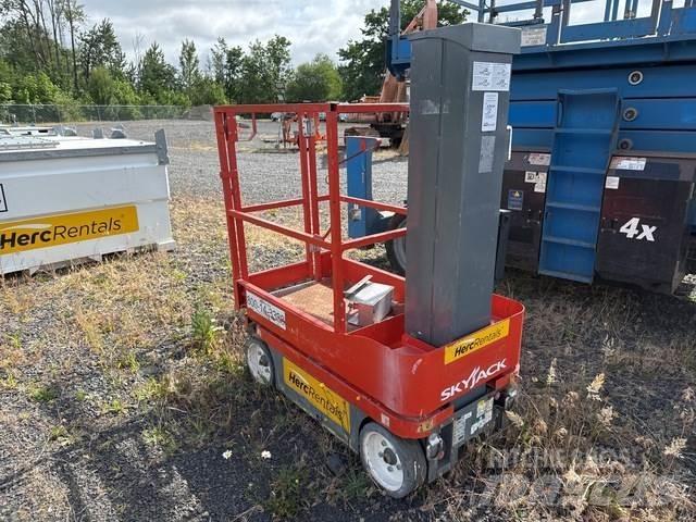 SkyJack SJ12 Személyemelők