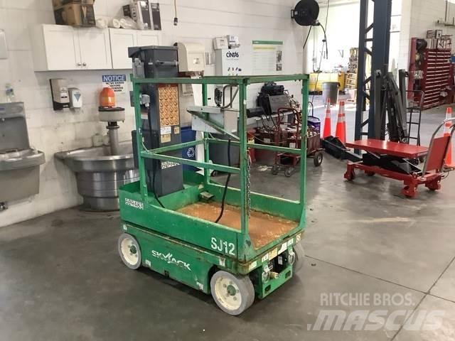 SkyJack SJ12 Személyemelők