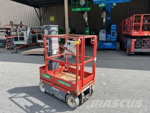 SkyJack SJ12 Személyemelők