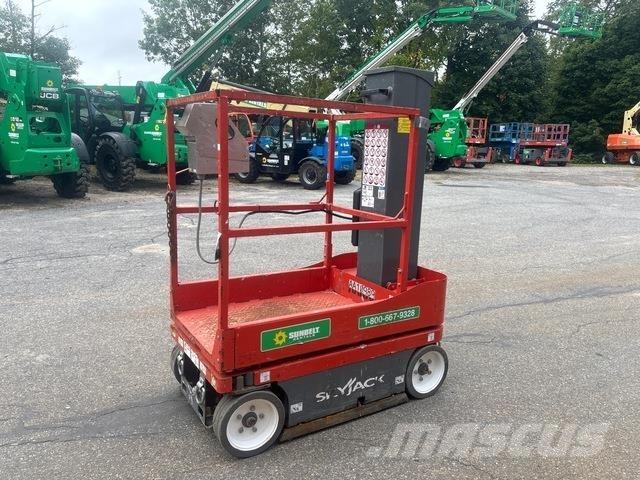 SkyJack SJ12 Személyemelők