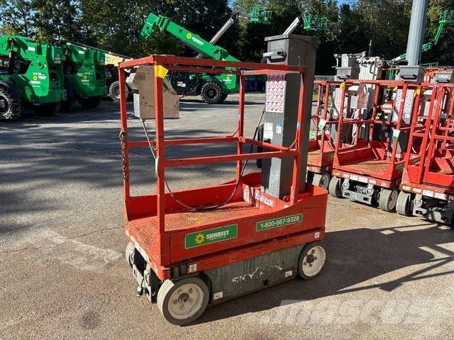 SkyJack SJ12 Személyemelők