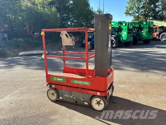SkyJack SJ12 Személyemelők
