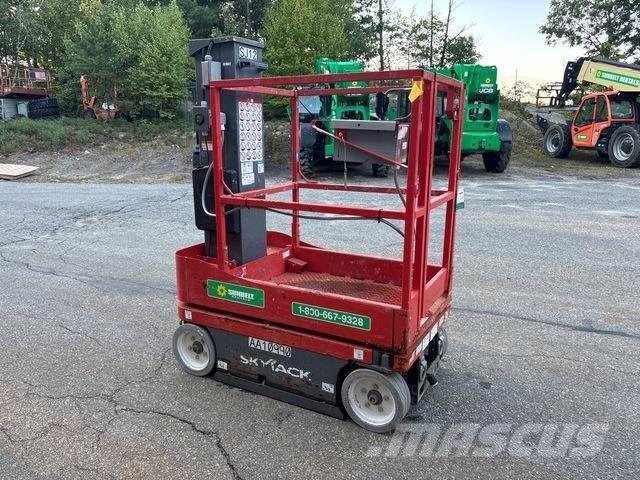 SkyJack SJ12 Személyemelők