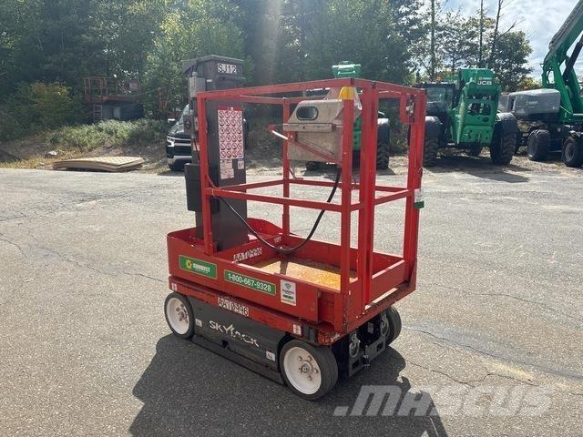 SkyJack SJ12 Személyemelők