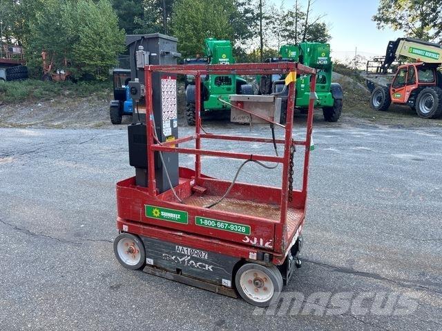 SkyJack SJ12 Személyemelők