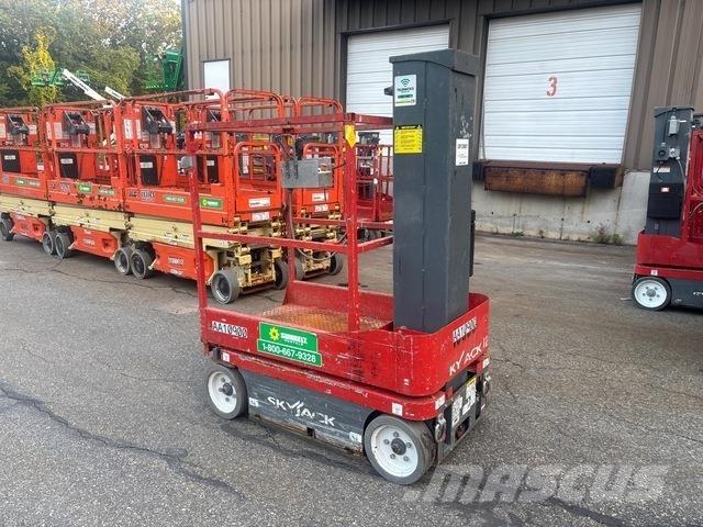 SkyJack SJ12 Személyemelők