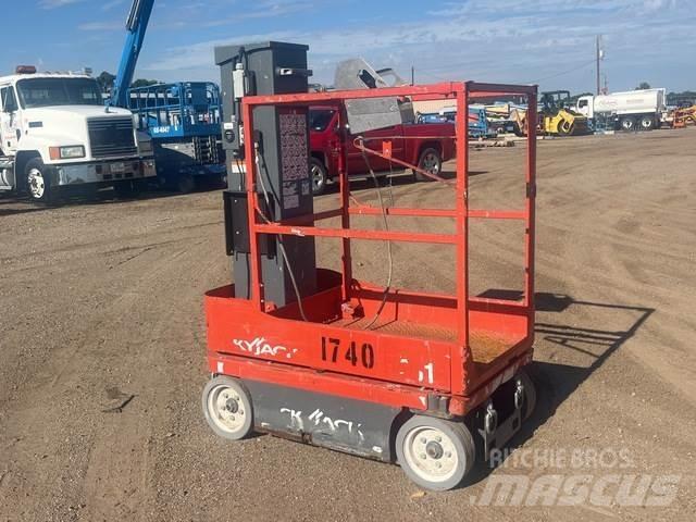 SkyJack SJ16 Személyemelők
