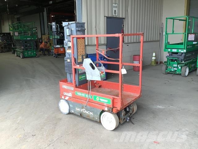 SkyJack SJ16 Személyemelők