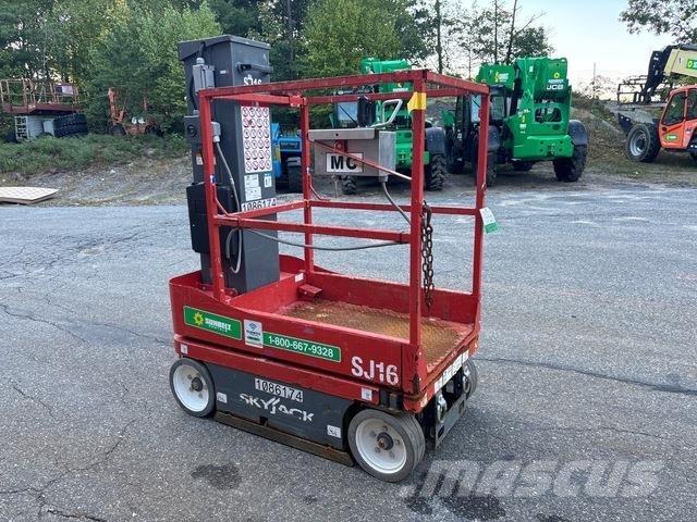 SkyJack SJ16 Személyemelők