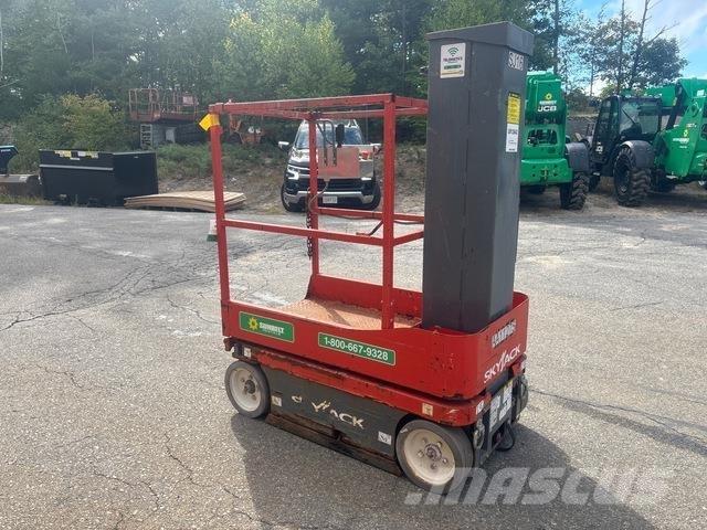 SkyJack SJ16 Személyemelők