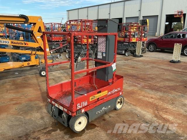 SkyJack SJ16 Személyemelők