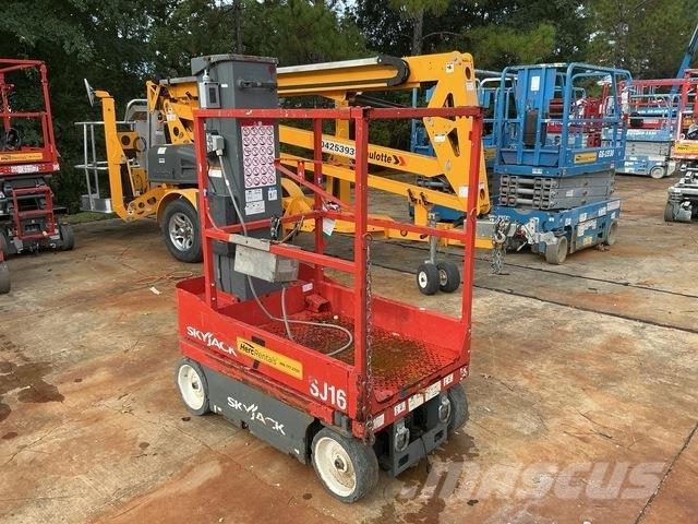 SkyJack SJ16 Személyemelők