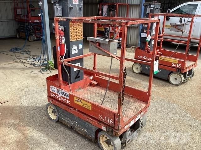SkyJack SJ16 Személyemelők