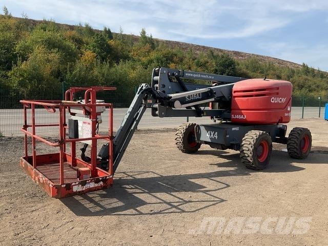 SkyJack SJ46AJ Karos emelők