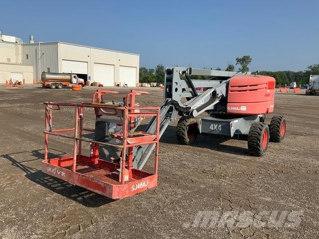 SkyJack SJ46AJ Karos emelők