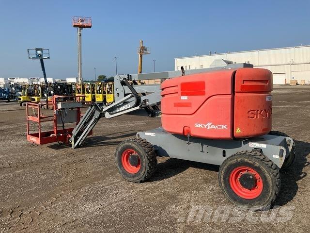 SkyJack SJ46AJ Karos emelők