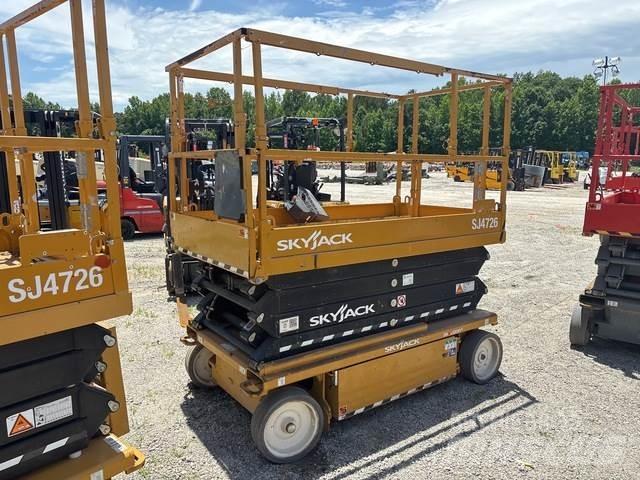 SkyJack SJ4726 Ollós emelők