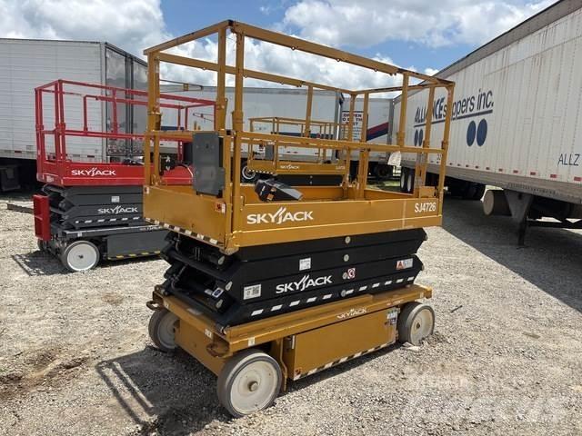 SkyJack SJ4726 Ollós emelők