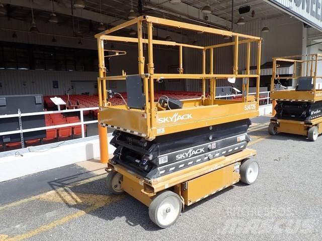 SkyJack SJ4726 Ollós emelők