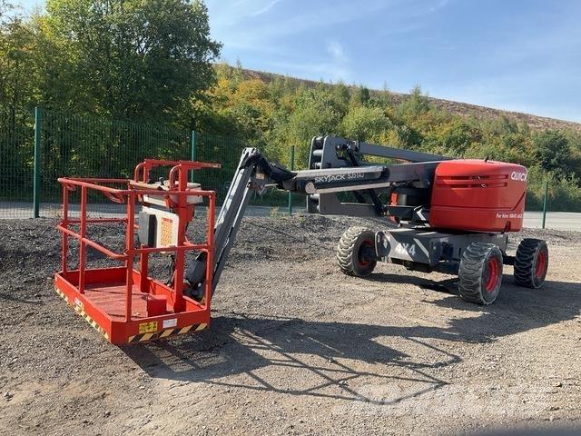 SkyJack SJ51AJ Karos emelők