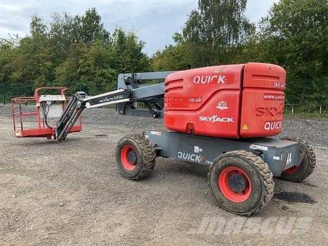 SkyJack SJ51AJ Karos emelők