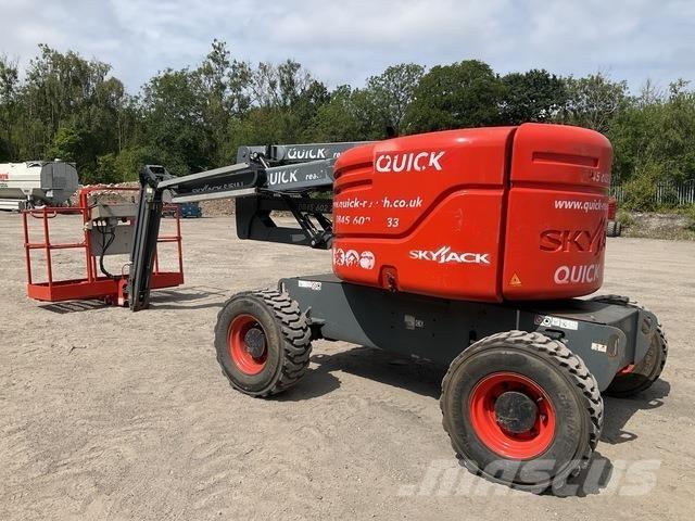 SkyJack SJ51AJ Karos emelők