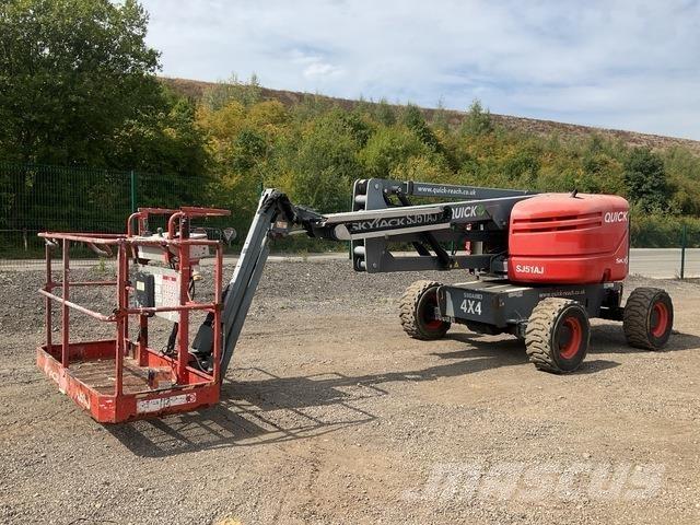 SkyJack SJ51AJ Karos emelők
