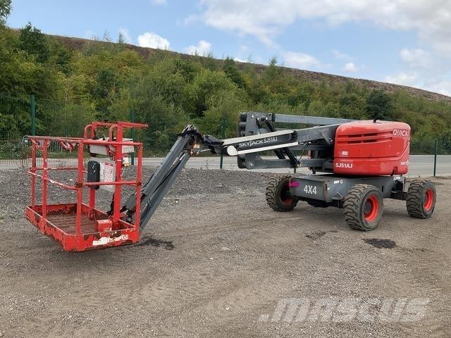 SkyJack SJ51AJ Karos emelők