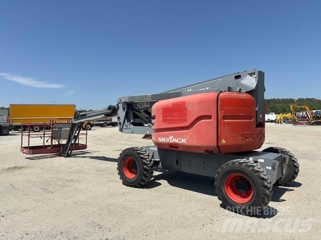 SkyJack SJ63AJ Karos emelők