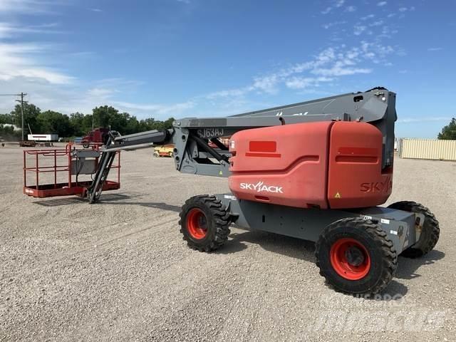 SkyJack SJ63AJ Karos emelők