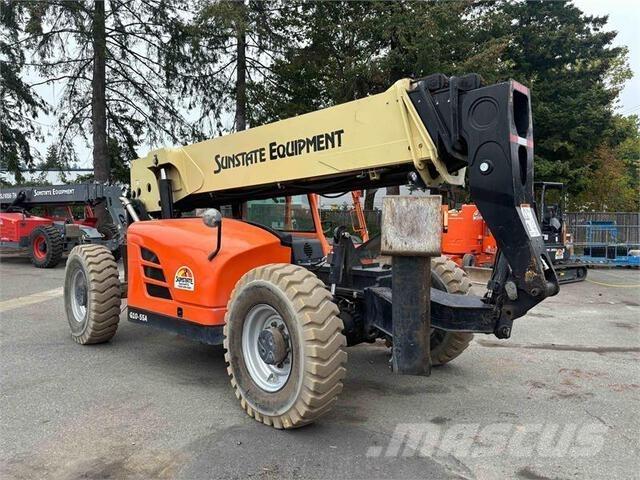 SkyTrak 10054 Teleszkópos rakodók
