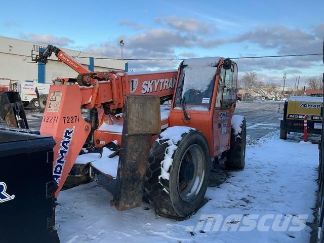 SkyTrak 10054 Teleszkópos rakodók