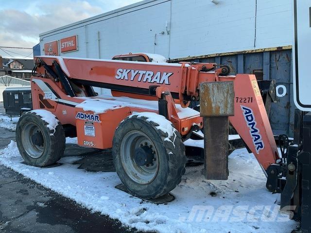 SkyTrak 10054 Teleszkópos rakodók