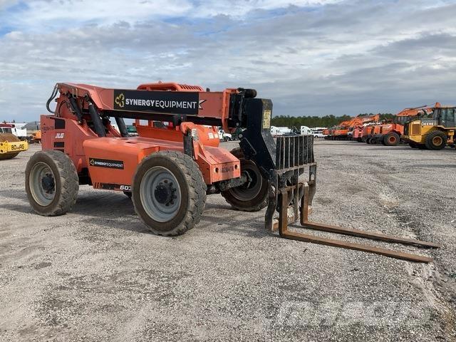 SkyTrak 6036 Teleszkópos rakodók