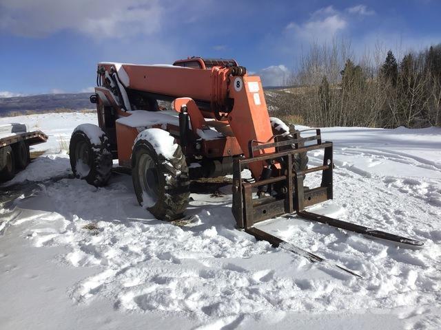 SkyTrak 8042 Teleszkópos rakodók