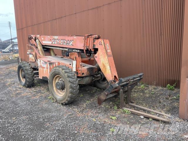 SkyTrak 80422 Teleszkópos rakodók