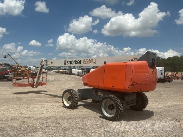 Snorkel 660SJ Teleszkópos emelők