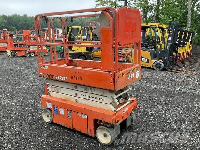 Snorkel S3219E Ollós emelők
