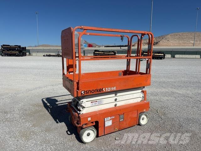 Snorkel S3219E Ollós emelők