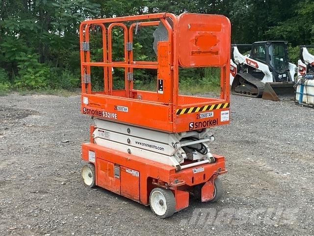 Snorkel S3219E Ollós emelők