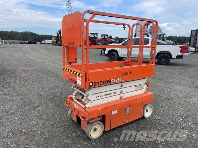Snorkel S3219E Ollós emelők