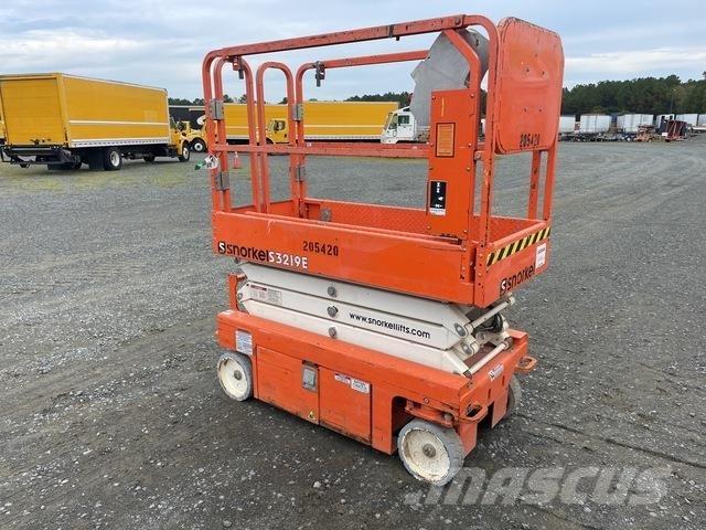 Snorkel S3219E Ollós emelők