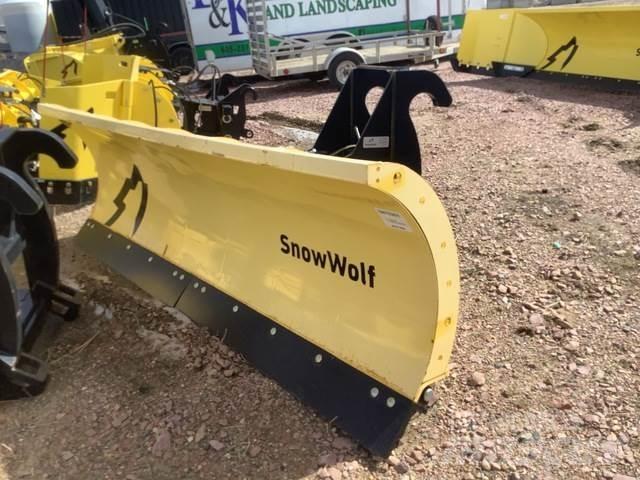 SnowWolf  Hóeltakarítók