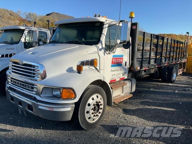 Sterling A6500 Platós / Ponyvás teherautók